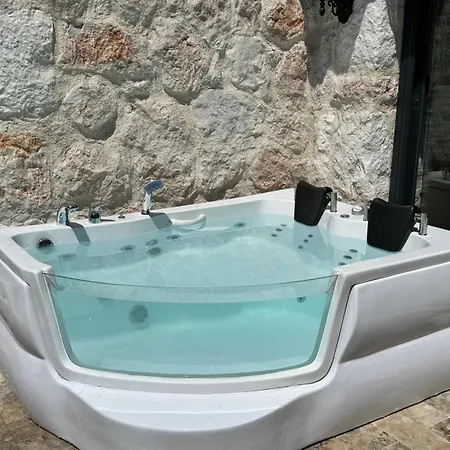 Premium6 Vilă Sarıbelen